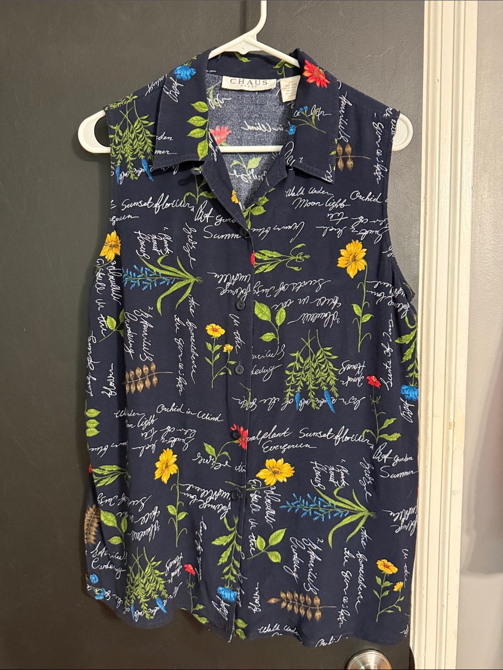 CHAUS Sport Vintage Floral Print Sleeveless Button Down Top Size: 14